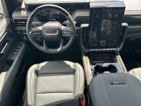 New 2026 GMC Yukon AT4 w/ AT4 Premium Plus Package AWD/4WD image 25