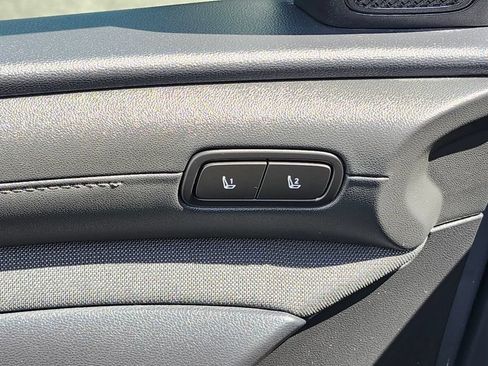 Used 2025 Hyundai Tucson Limited AWD/4WD image 19