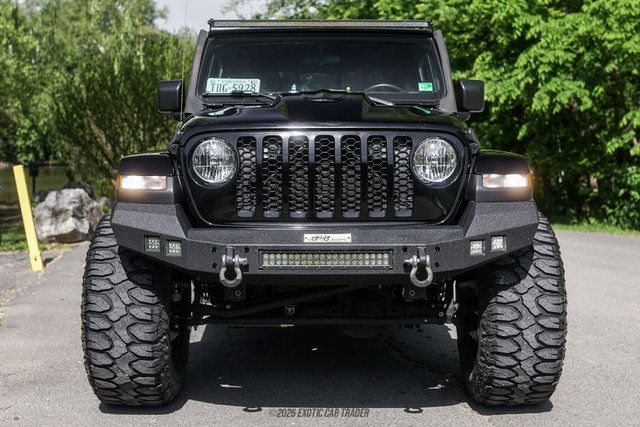 Used 2021 Jeep Gladiator Sport AWD/4WD image 13