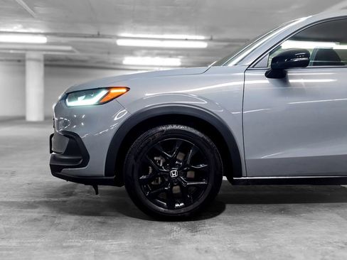 Certified 2023 Honda HR-V Sport image 15