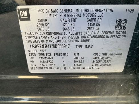 Certified 2021 Buick Envision Essence w/ Sport Touring Package image 34