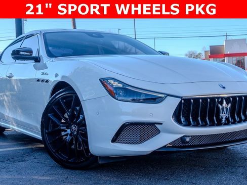 Used 2022 Maserati Ghibli Modena Q4 image 3