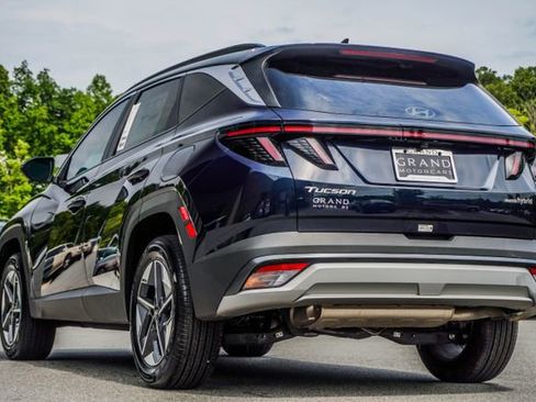 Used 2025 Hyundai Tucson SEL AWD/4WD image 11