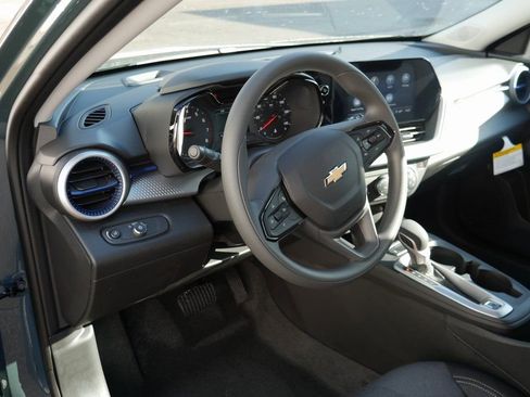 New 2026 Chevrolet Trax LS w/ LS Convenience Package image 10