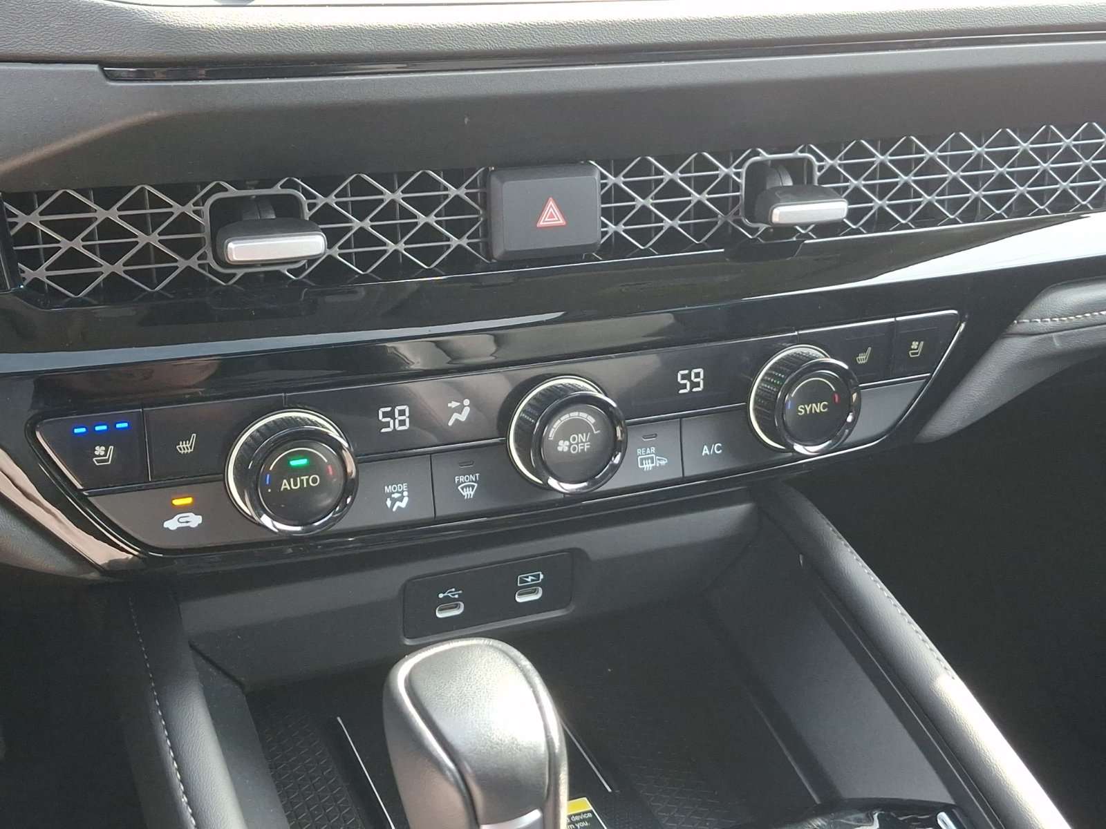 Used 2023 Honda Accord Touring image 16
