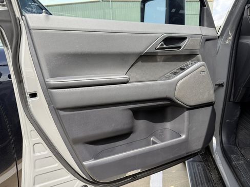 Used 2024 Lexus GX 550 w/ Accessory Package (31) AWD/4WD image 14