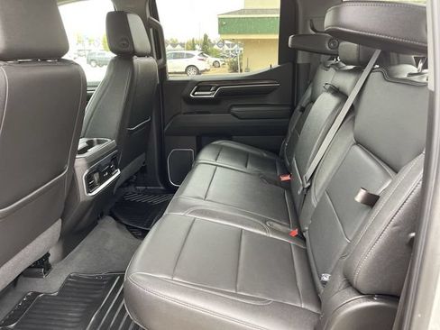 Used 2022 Chevrolet Silverado 1500 LTZ w/ Max Trailering Package RWD image 13