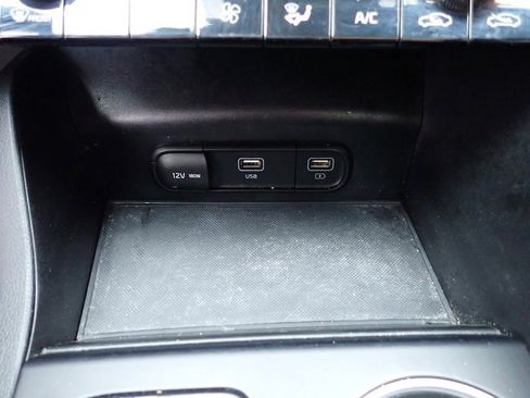 Used 2023 Kia K5 GT-Line image 22