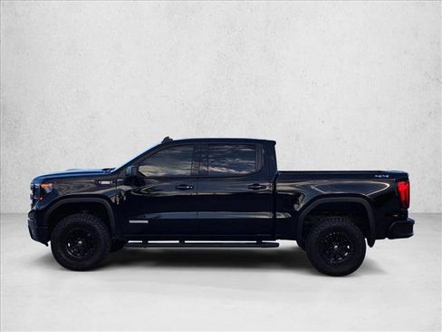 Used 2023 GMC Sierra 1500 Elevation w/ LPO, Elevation Black Package AWD/4WD image 9