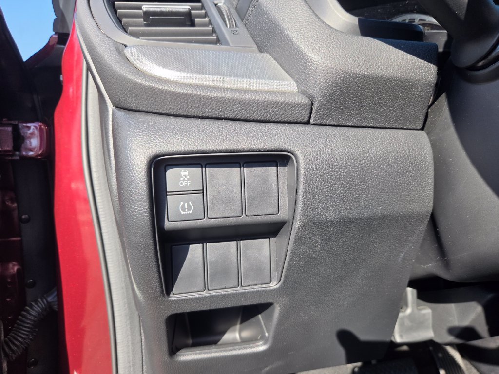 Used 2018 Honda CR-V LX image 12