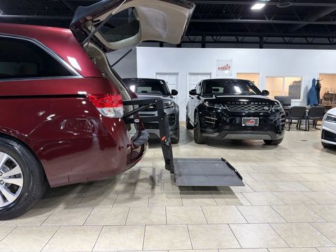 Used 2015 Honda Odyssey EX-L image 36