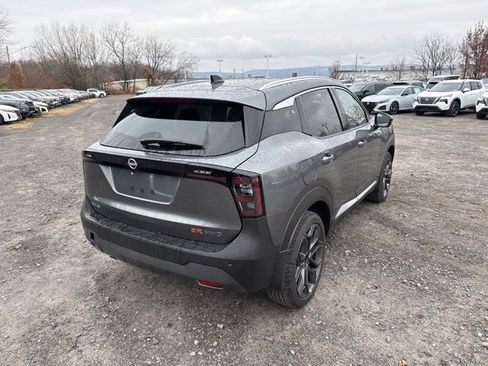 New 2026 Nissan Kicks SR w/ SR Premium Package image 5