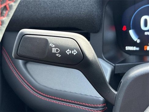 Certified 2025 Ford Explorer ST-Line w/ Premium Package image 31