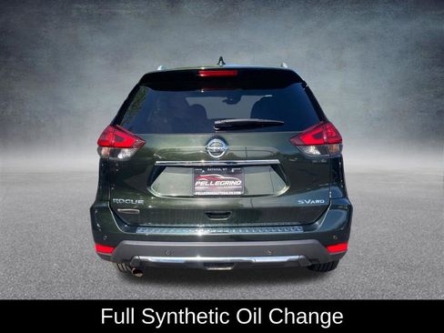Used 2019 Nissan Rogue SV w/ Sun & Sound Touring Package AWD/4WD image 5