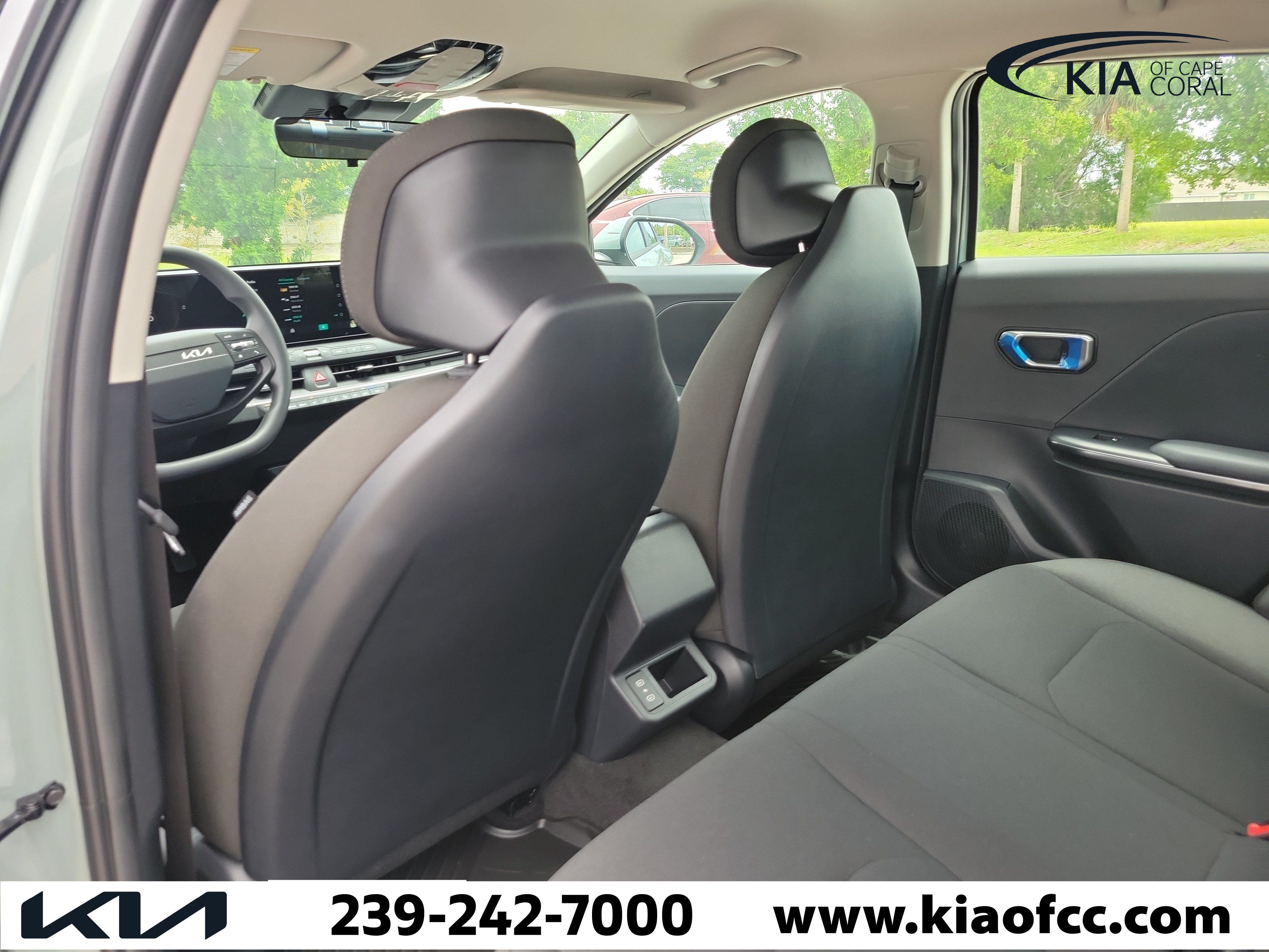 New 2026 Kia K4 FWD image 12