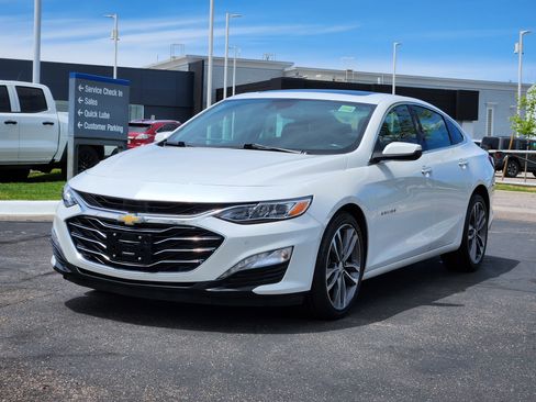 Used 2019 Chevrolet Malibu Premier w/ Sun and Wheel Package FWD image 6