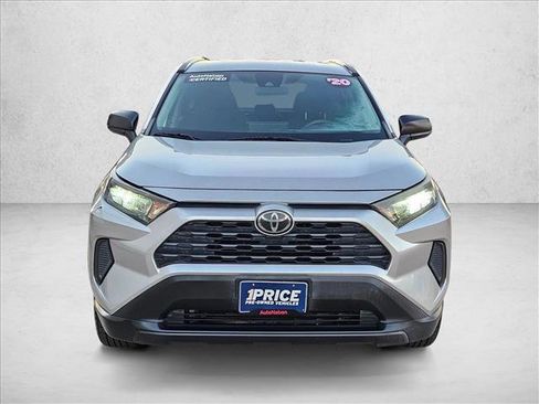 Used 2020 Toyota RAV4 LE image 2