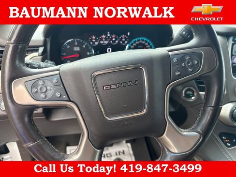 Used 2017 GMC Yukon XL Denali w/ Open Road Package AWD/4WD image 23