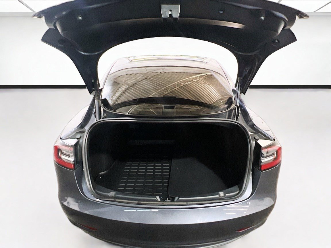Used 2023 Tesla Model 3 Performance AWD/4WD image 19