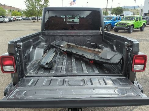 Used 2022 Jeep Gladiator Rubicon w/ Trailer Tow Package AWD/4WD image 22