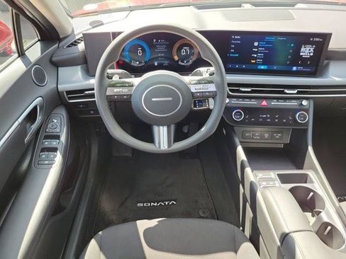 Certified 2024 Hyundai Sonata SEL FWD image 15