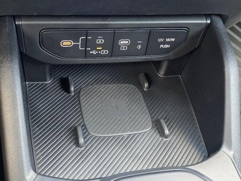 New 2025 Kia K4 EX image 18