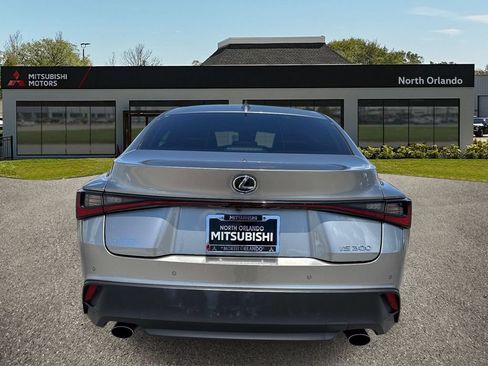 Used 2023 Lexus IS 300 w/ Comfort Package RWD image 4
