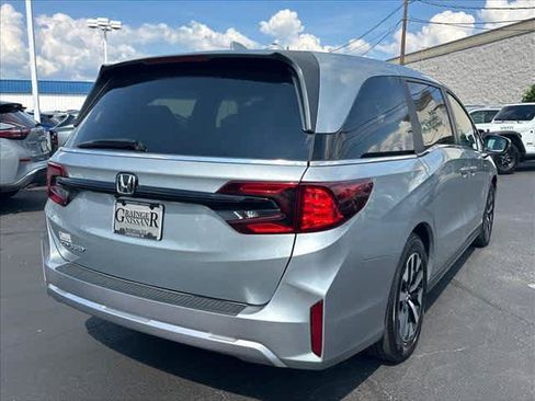 Used 2025 Honda Odyssey EX-L image 3