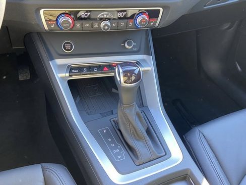Certified 2025 Audi Q3 2.0T Premium w/ Convenience Package image 20