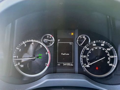 Used 2023 Lexus GX 460 Premium w/ Premium Package AWD/4WD image 40