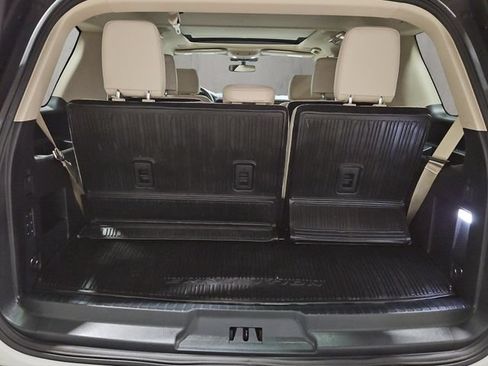 Used 2023 Ford Expedition Platinum AWD/4WD image 23