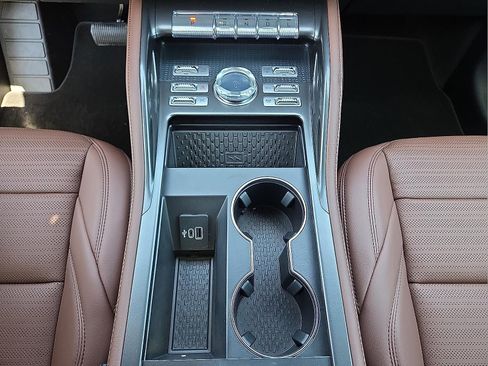 New 2026 Lincoln Nautilus Reserve AWD/4WD image 25