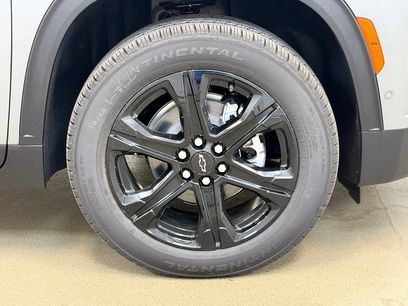 New 2027 Chevrolet Traverse LT w/ Enhanced Driving Package