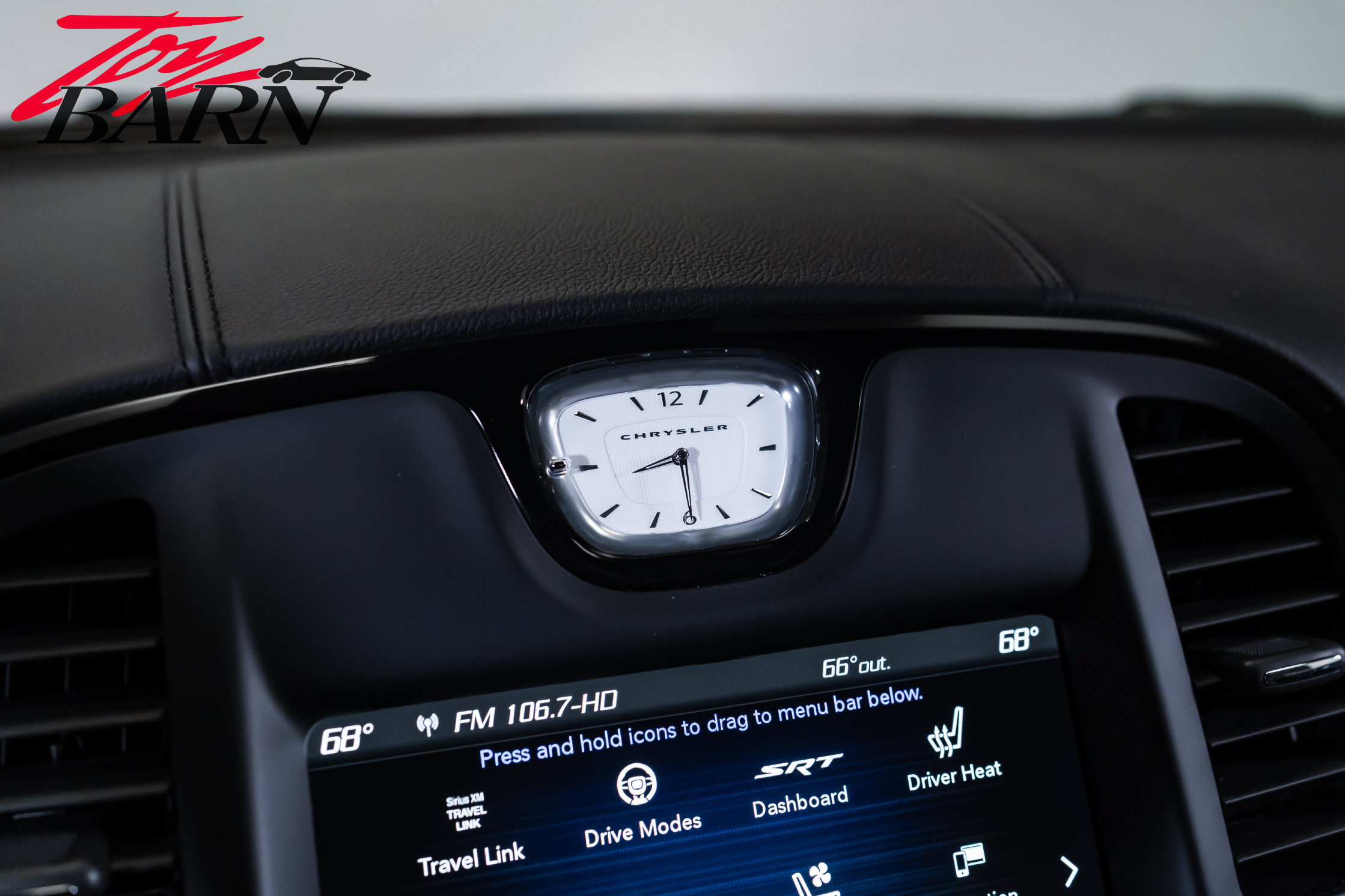 Used 2023 Chrysler 300 C RWD image 36