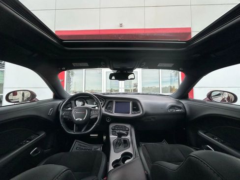 Used 2023 Dodge Challenger R/T Scat Pack image 9