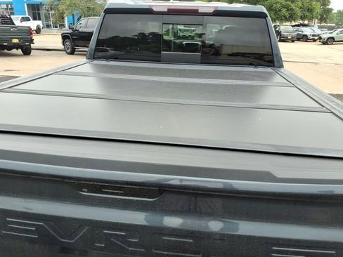 Used 2019 Chevrolet Silverado 1500 LT w/ Texas Edition RWD image 11