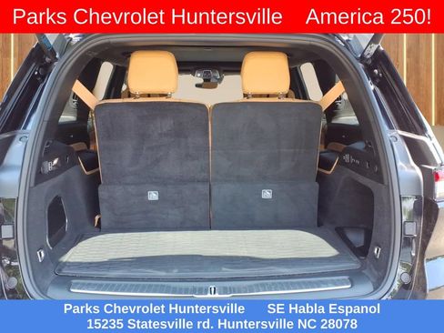 Used 2025 Jeep Grand Cherokee L Summit w/ Advanced Protech Group IV AWD/4WD image 32