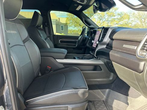 Used 2025 RAM 2500 Laramie w/ Night Edition image 54