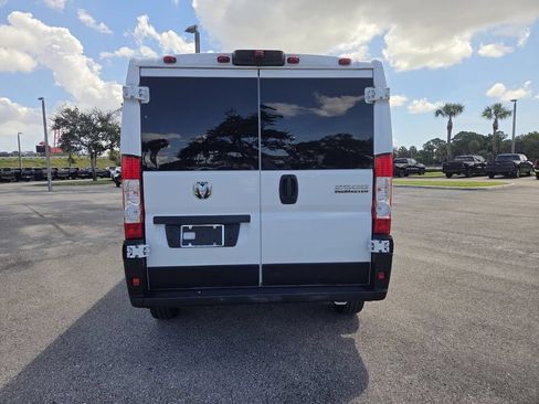 Used 2025 RAM ProMaster 2500 w/ U-Haul Equipment Group FWD image 6