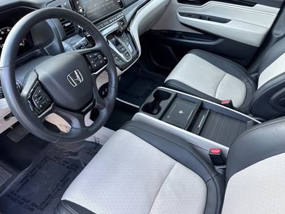 Certified 2025 Honda Odyssey Elite