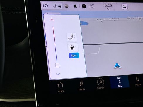 Used 2023 Jeep Grand Cherokee Limited image 20