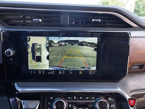 Used 2024 GMC Sierra 1500 Denali Ultimate AWD/4WD image 39