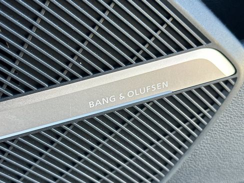 Used 2019 Audi SQ5 Premium Plus w/ Premium Plus Package image 22