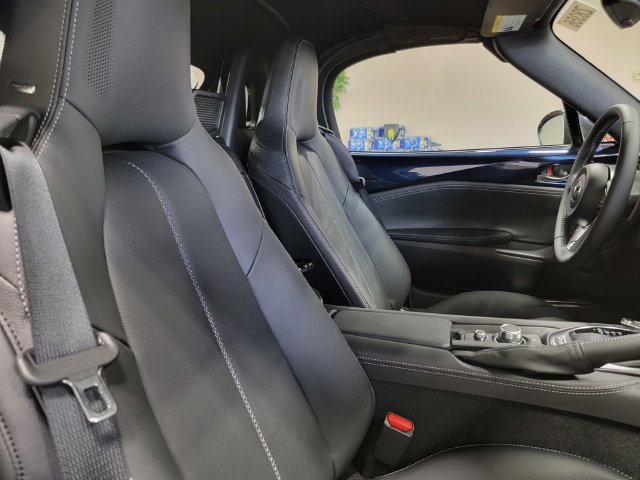 New 2026 MAZDA MX-5 Miata Grand Touring w/ Appearance Package RWD image 13