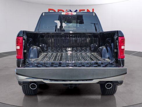 New 2026 RAM 1500 Laramie AWD/4WD image 41