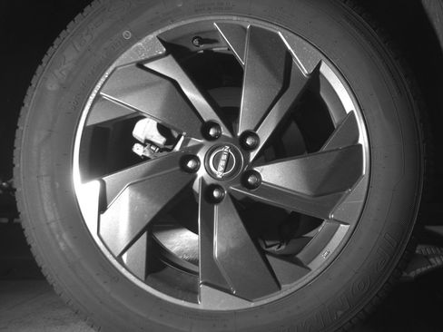 Used 2025 Nissan Rogue SV AWD/4WD image 15