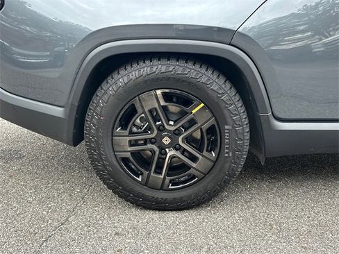 Used 2023 Rivian R1T Adventure image 18