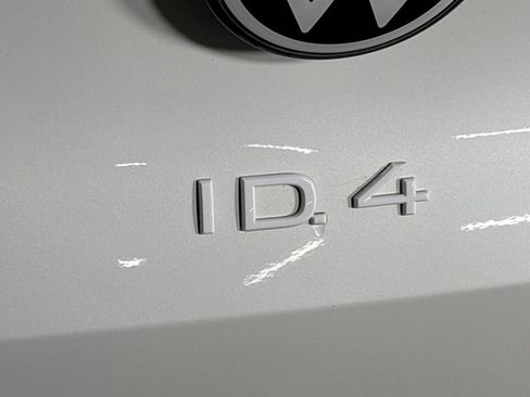 Used 2023 Volkswagen ID.4 Pro S image 25