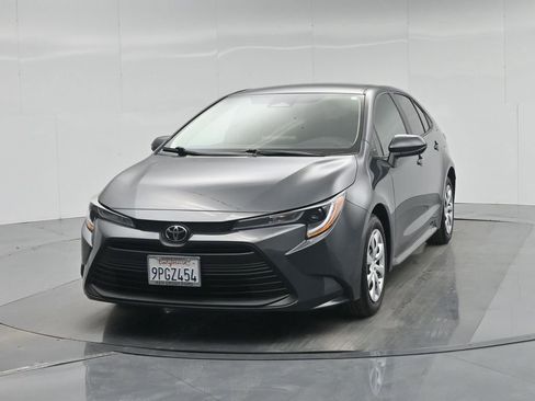 Used 2024 Toyota Corolla LE image 54