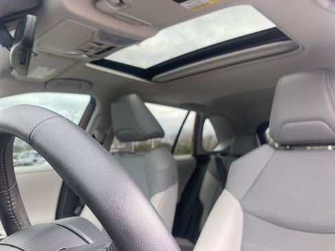 Certified 2022 Toyota RAV4 Limited image 16